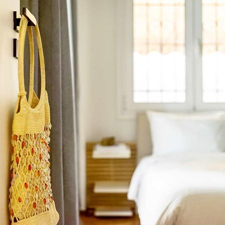 O&O Group - Eclectic Chic Thissio Apartment Atenas Exterior foto