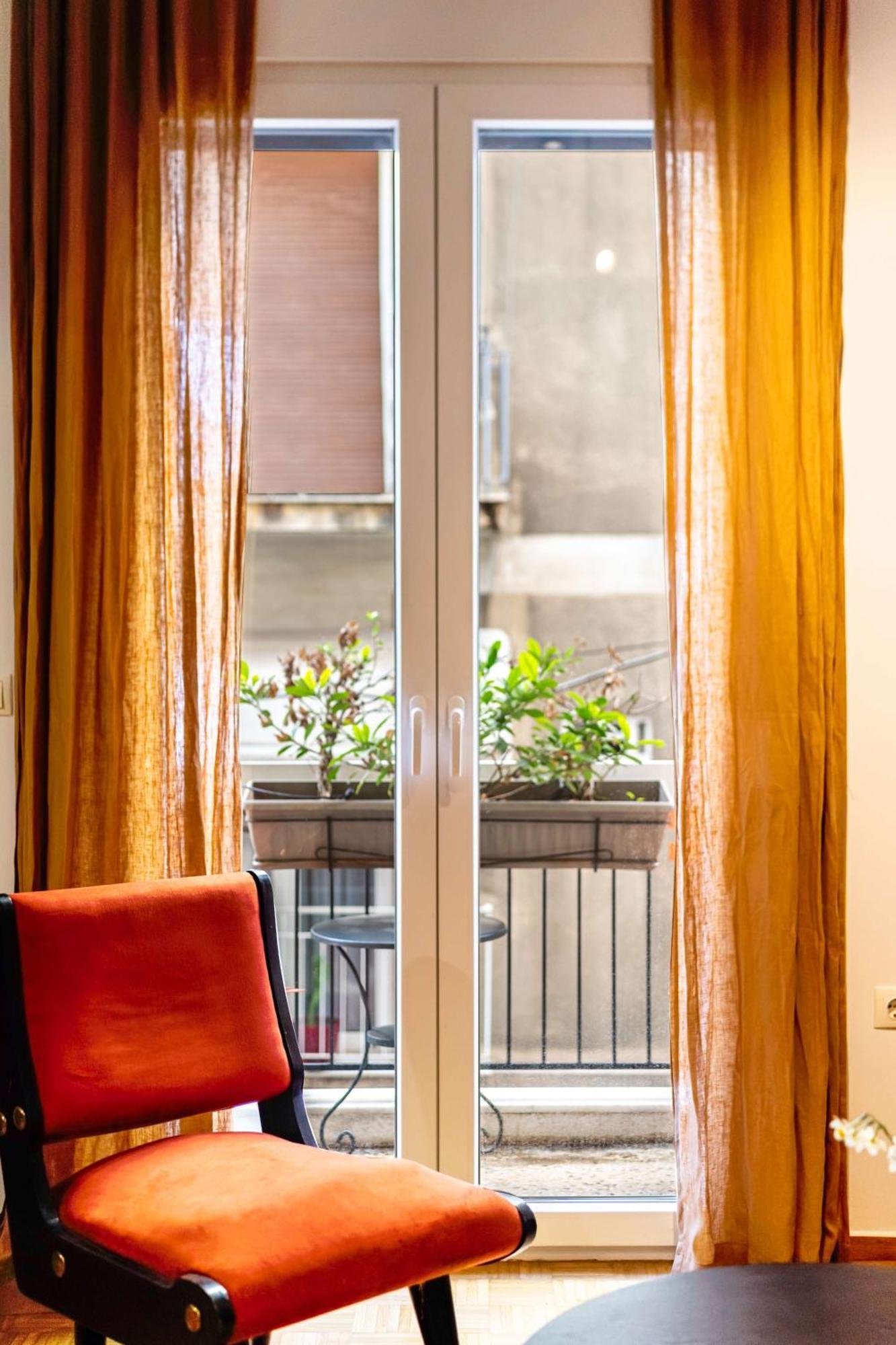 O&O Group - Eclectic Chic Thissio Apartment Atenas Exterior foto
