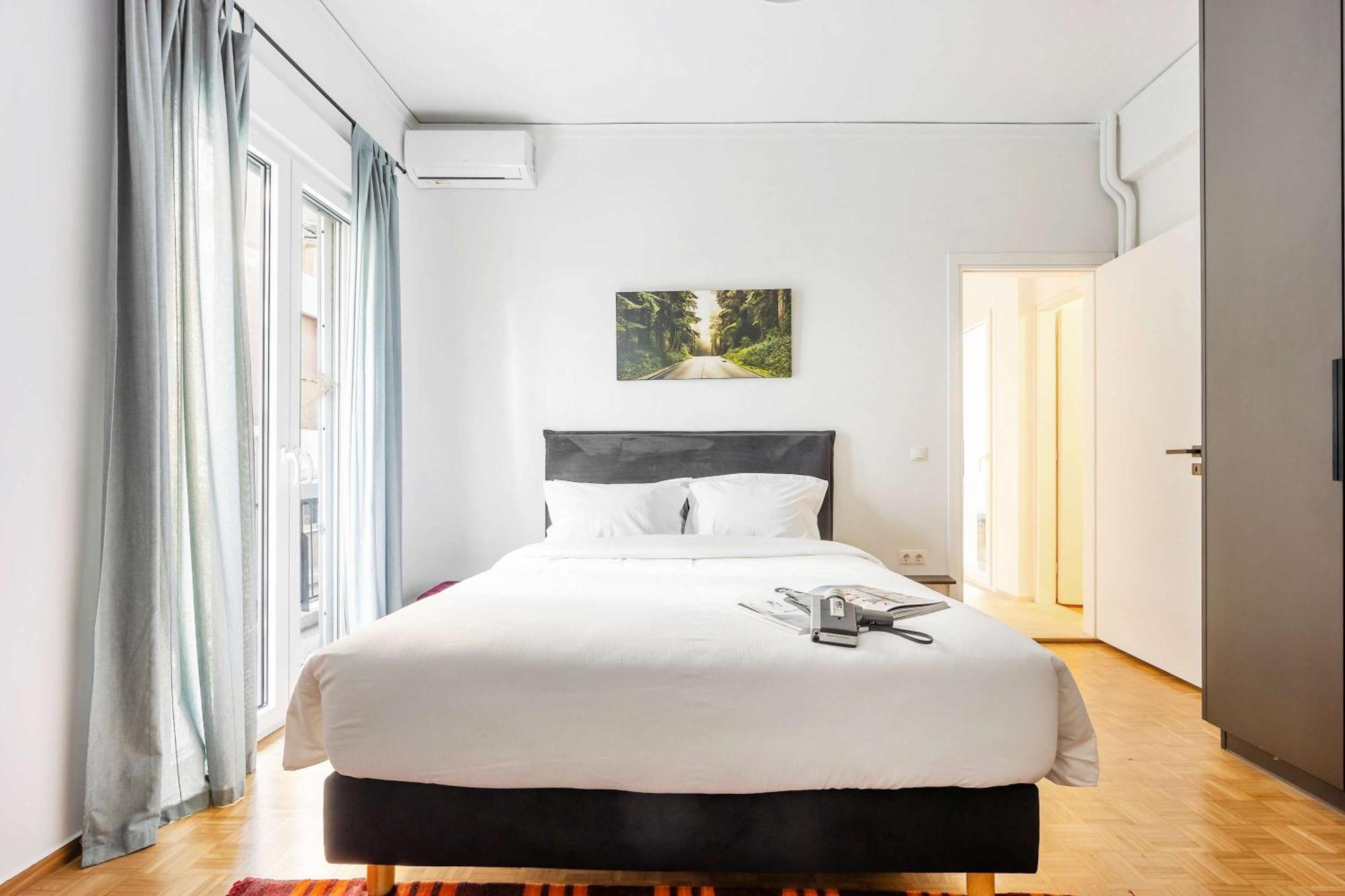 O&O Group - Eclectic Chic Thissio Apartment Atenas Exterior foto